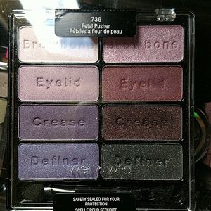 Discontinued Wet n Wild Petal Pusher Palette
